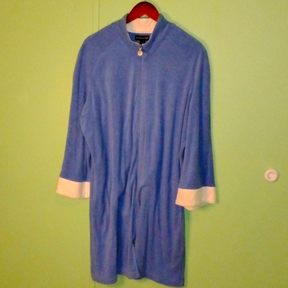 Front Zip Robe